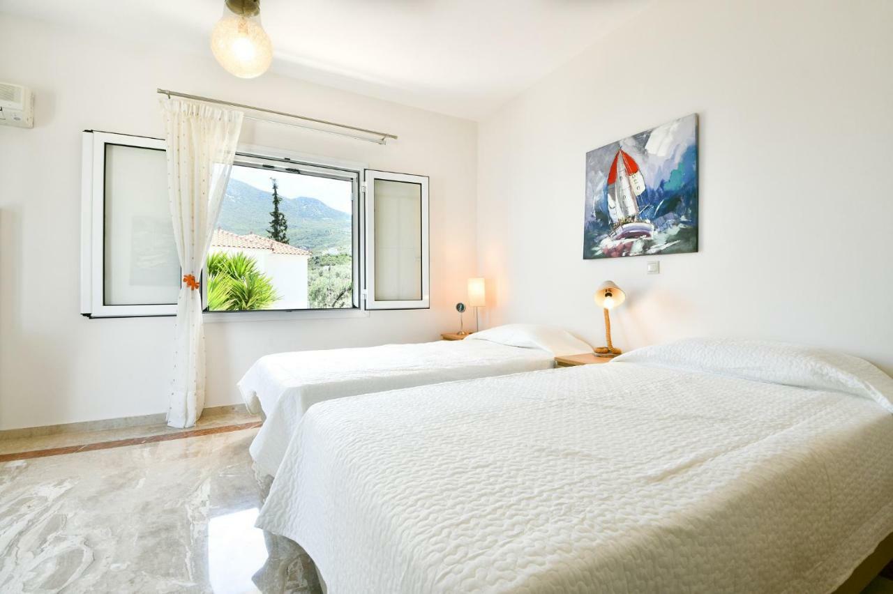 Villa Bamour With Paradise View Epidaurus Exterior photo